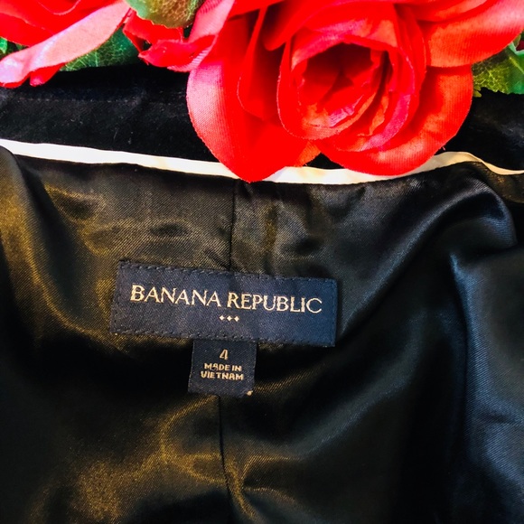🌹Banana Republic Suede Blazer - Picture 5 of 8